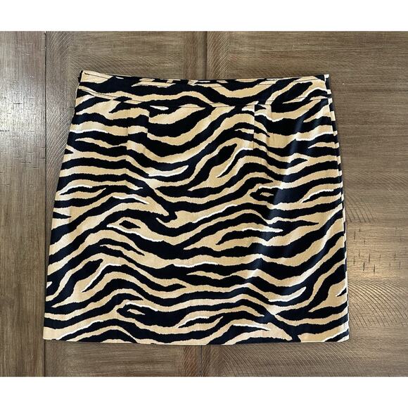 Talbots Straight Skirt Knee Length Tan Black Animal Print Zebra Tiger Size 14 - Picture 11 of 12